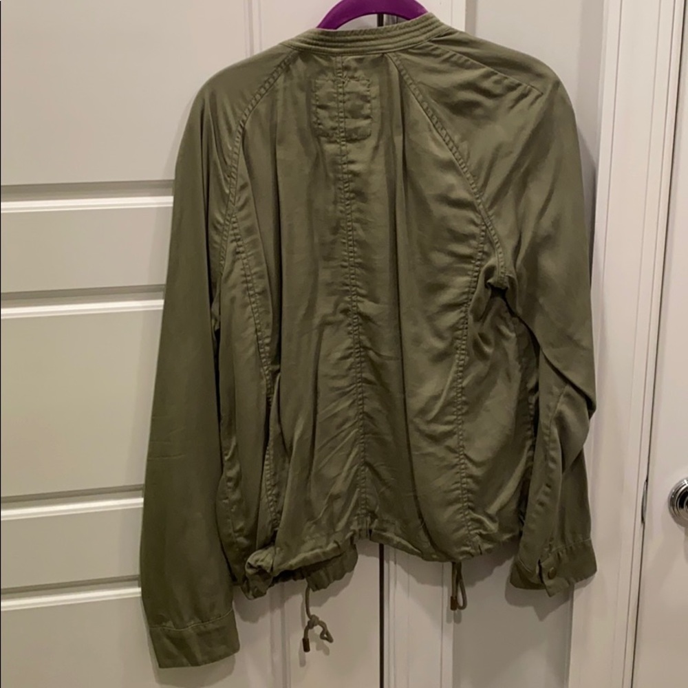 Green Jacket - Picture 2 of 3